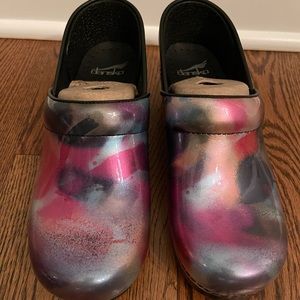 Dansko Professional Patent Clogs